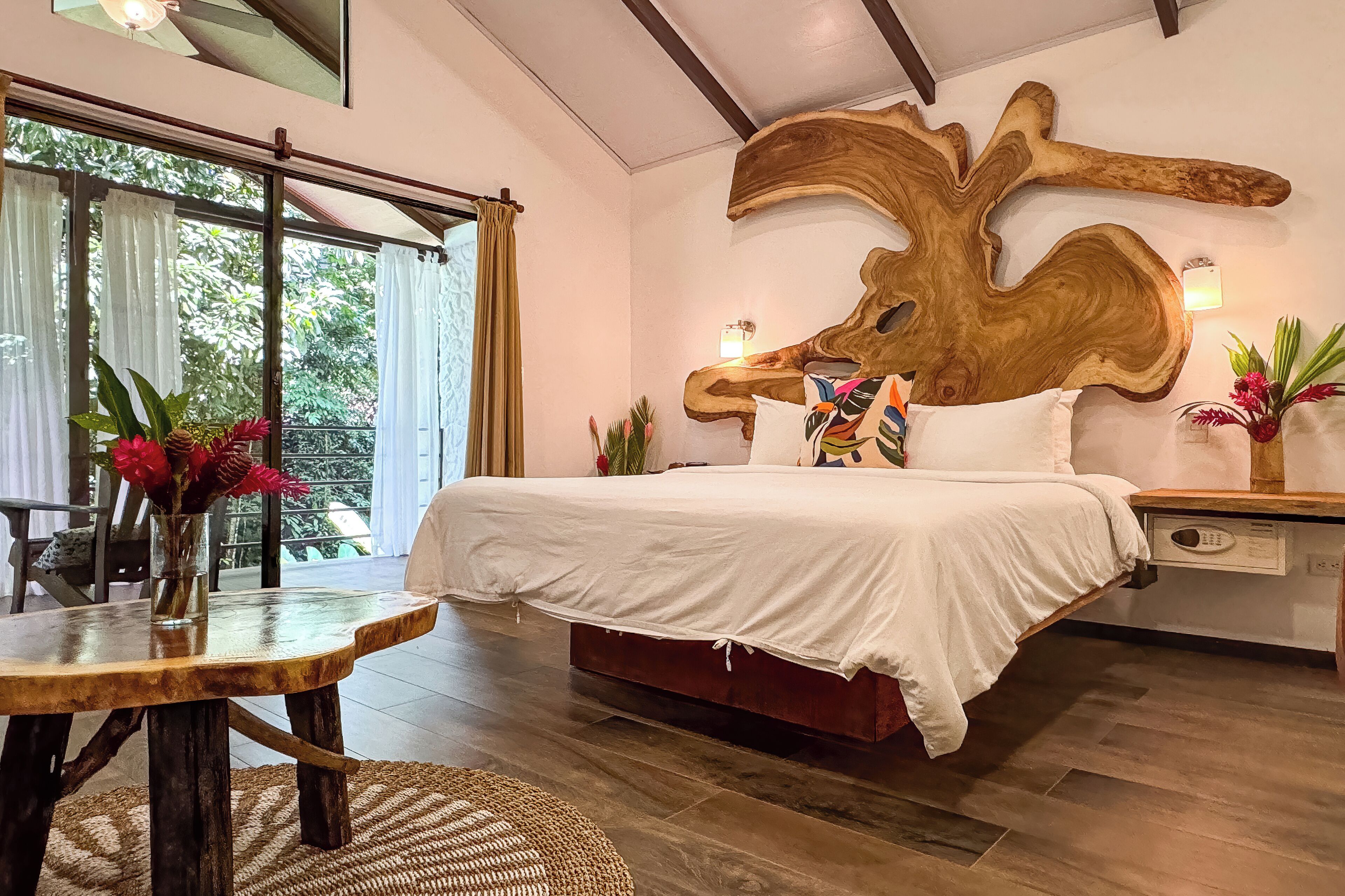 1 bedroom, premium bedding, down duvets, pillow-top beds