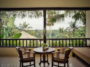 Royal-suite - 1 kingsize-seng - udsigt til dal | Balkon