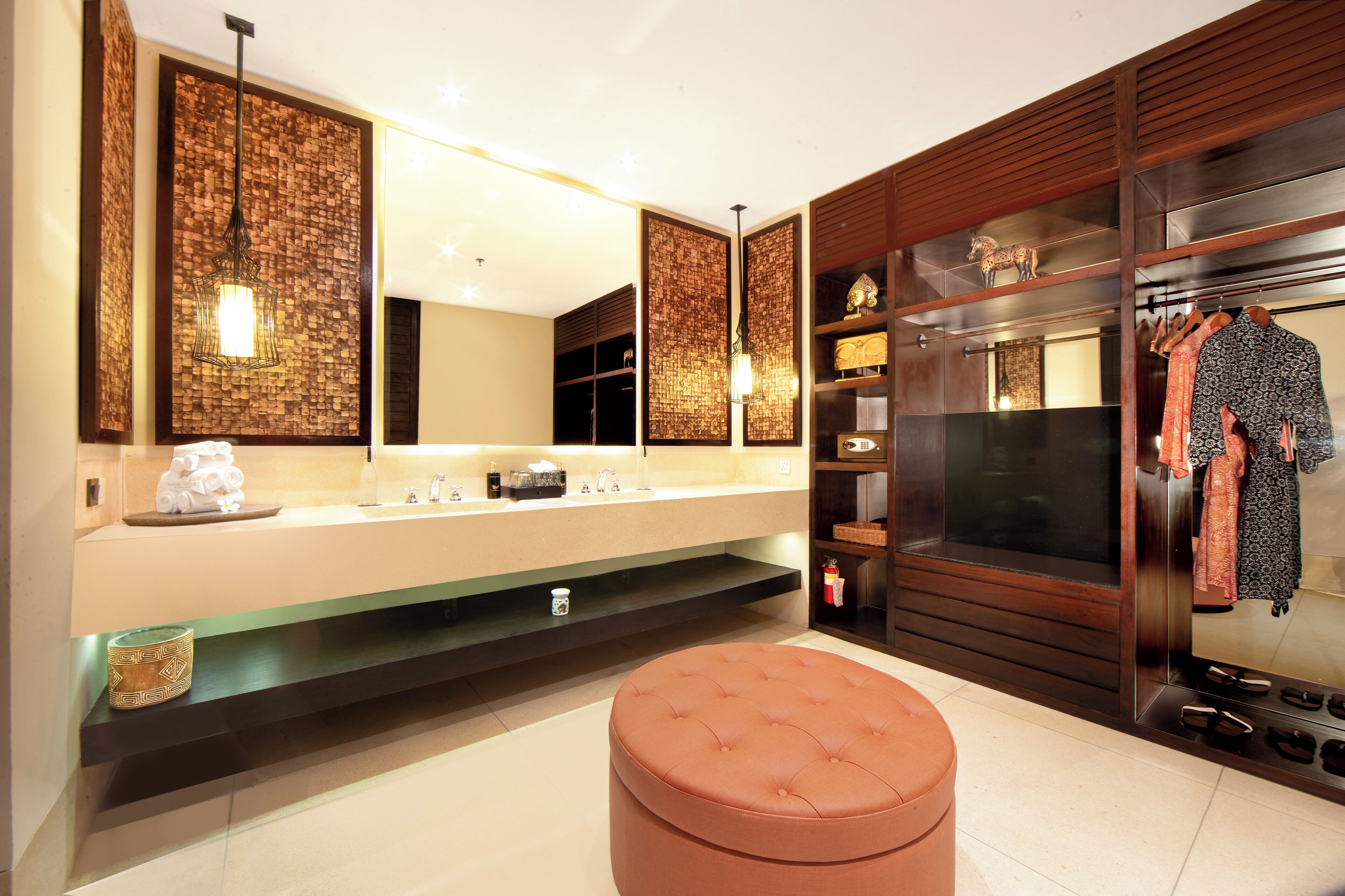 garden view villa suite | bathroom | separate bathtub and shower, free toiletries, hair dryer, bathrobes