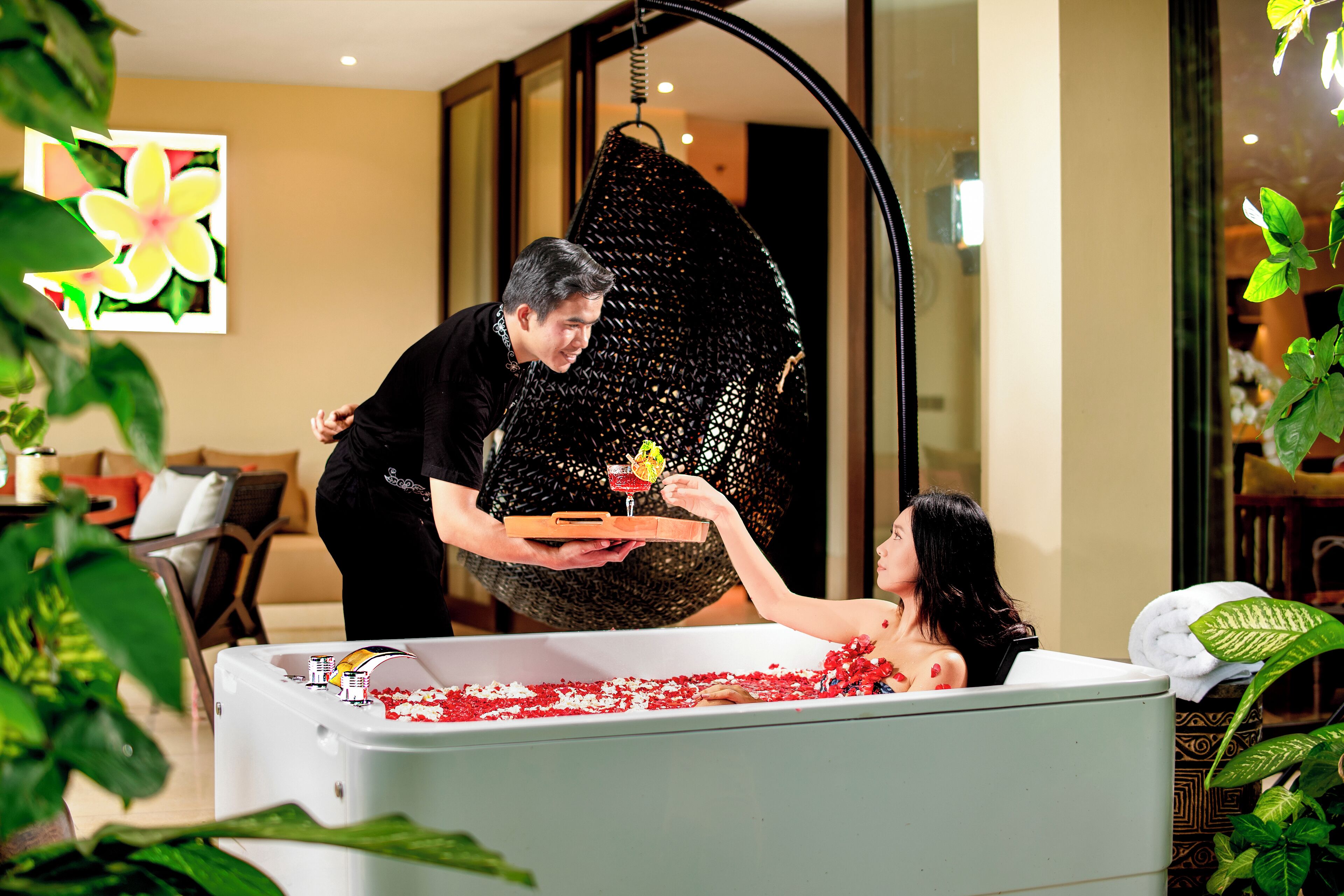 panoramic corner jacuzzi villa suite | 2 bedrooms, egyptian cotton sheets, premium bedding, minibar