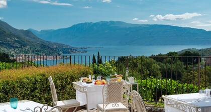 Villa Arcadio Hotel & Resort