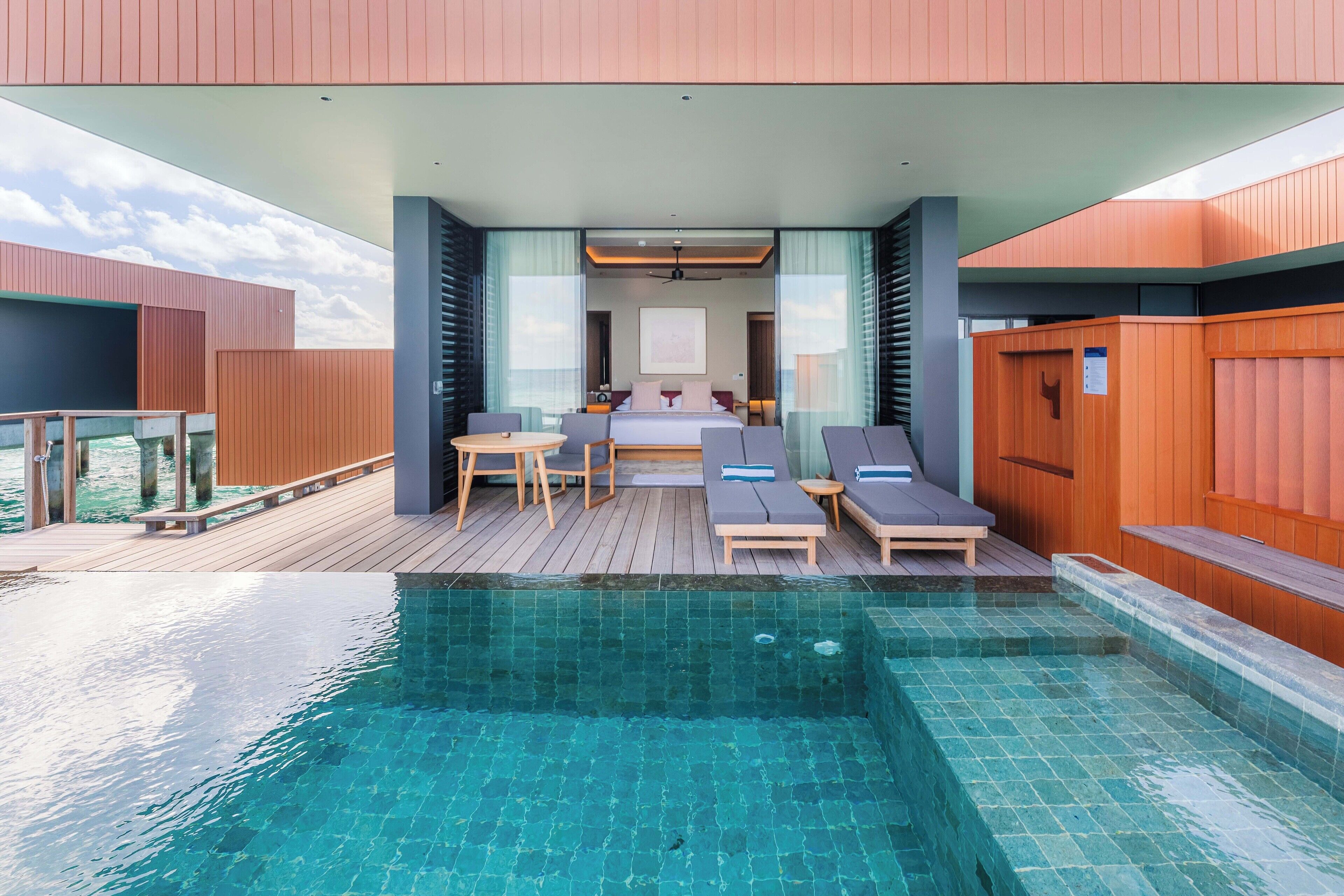 Ocean Pool Villa 2 Bedroom | เครื่องนอนระดับพรีเมียม, มินิบาร์, ตู้นิรภัยในห้องพัก