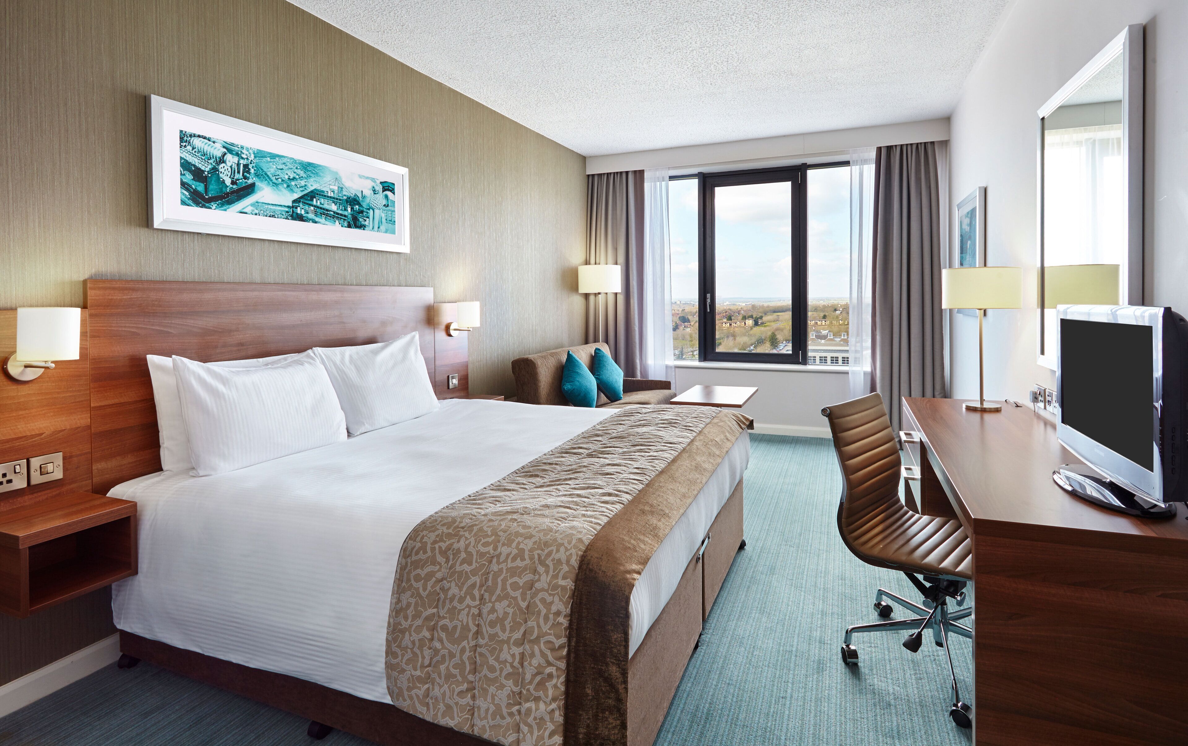 desk, iron/ironing board, free wifi, bed sheets