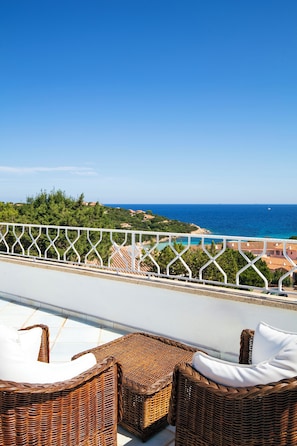 Suite Miramare | Terrace/patio - Grand Hotel in Porto Cervo (Arzachena)