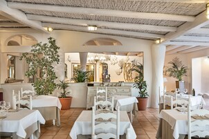 Se sirven desayunos, almuerzos y cenas