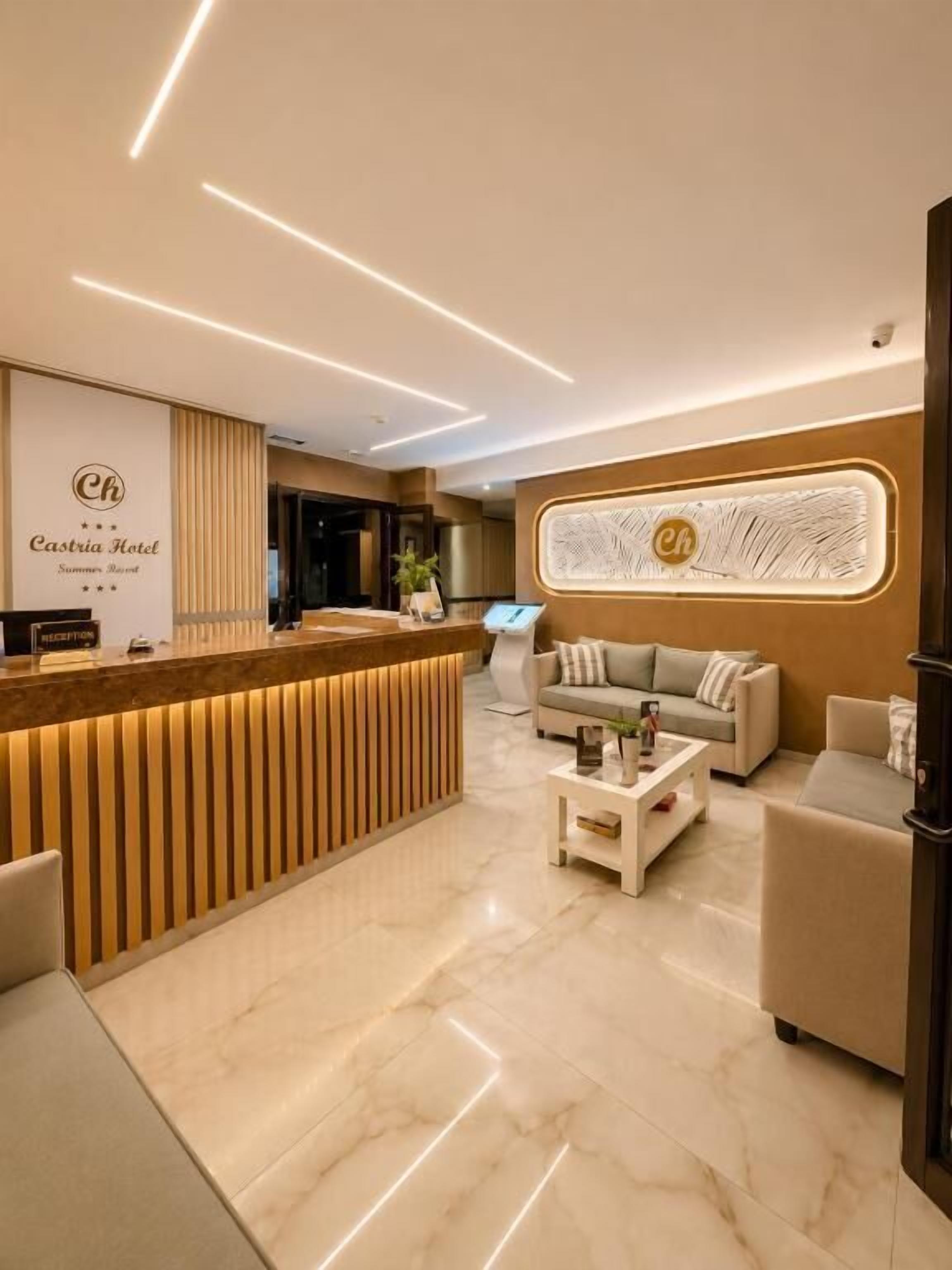 Photo - Castro Hotel