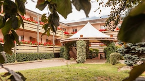 Exterior - Hôtel Les Remparts (Kaysersberg-Vignoble)