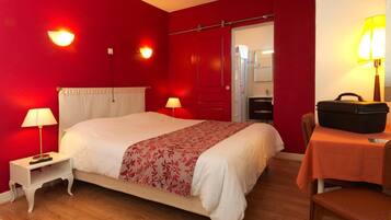 Cunas gratuitas, camas supletorias, wifi gratis