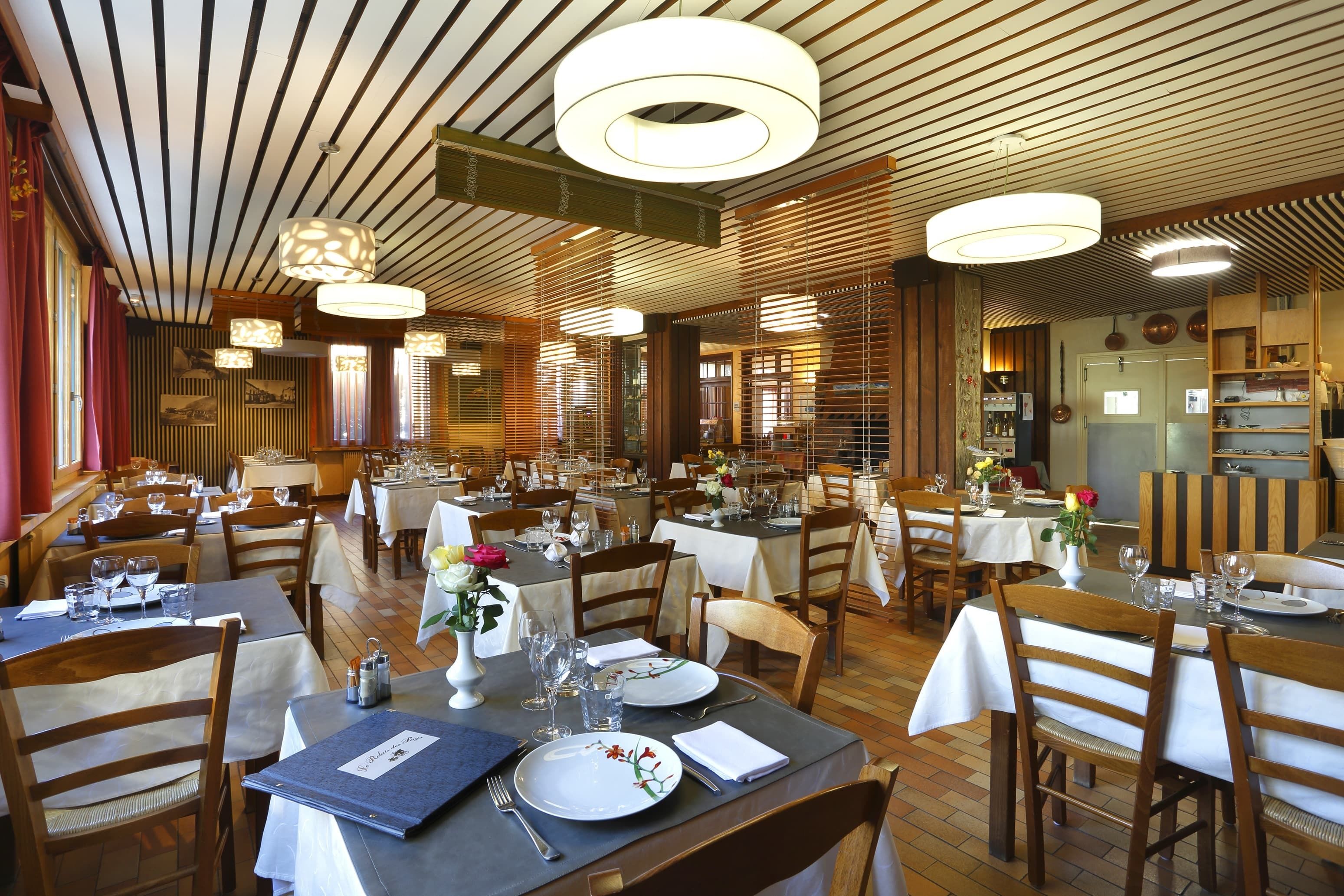 lunch and dinner served, french cuisine