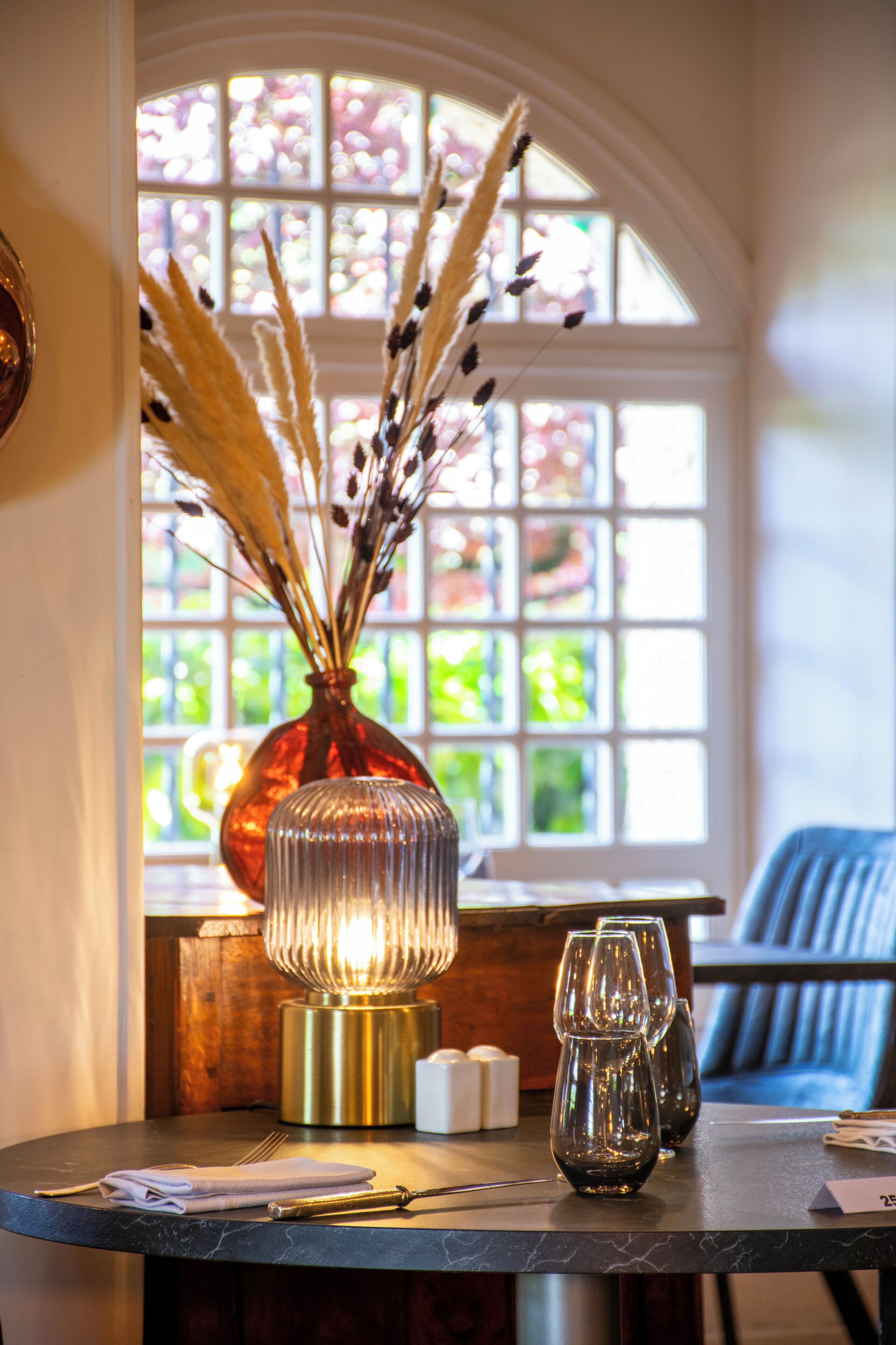 lunch and dinner served, regional cuisine