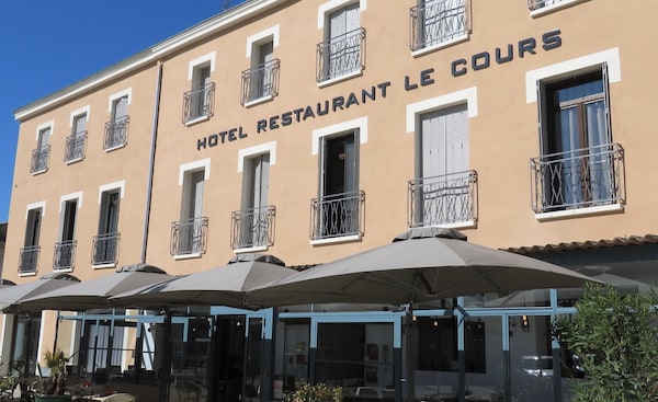 Hotel Restaurant Le Cours - Gard