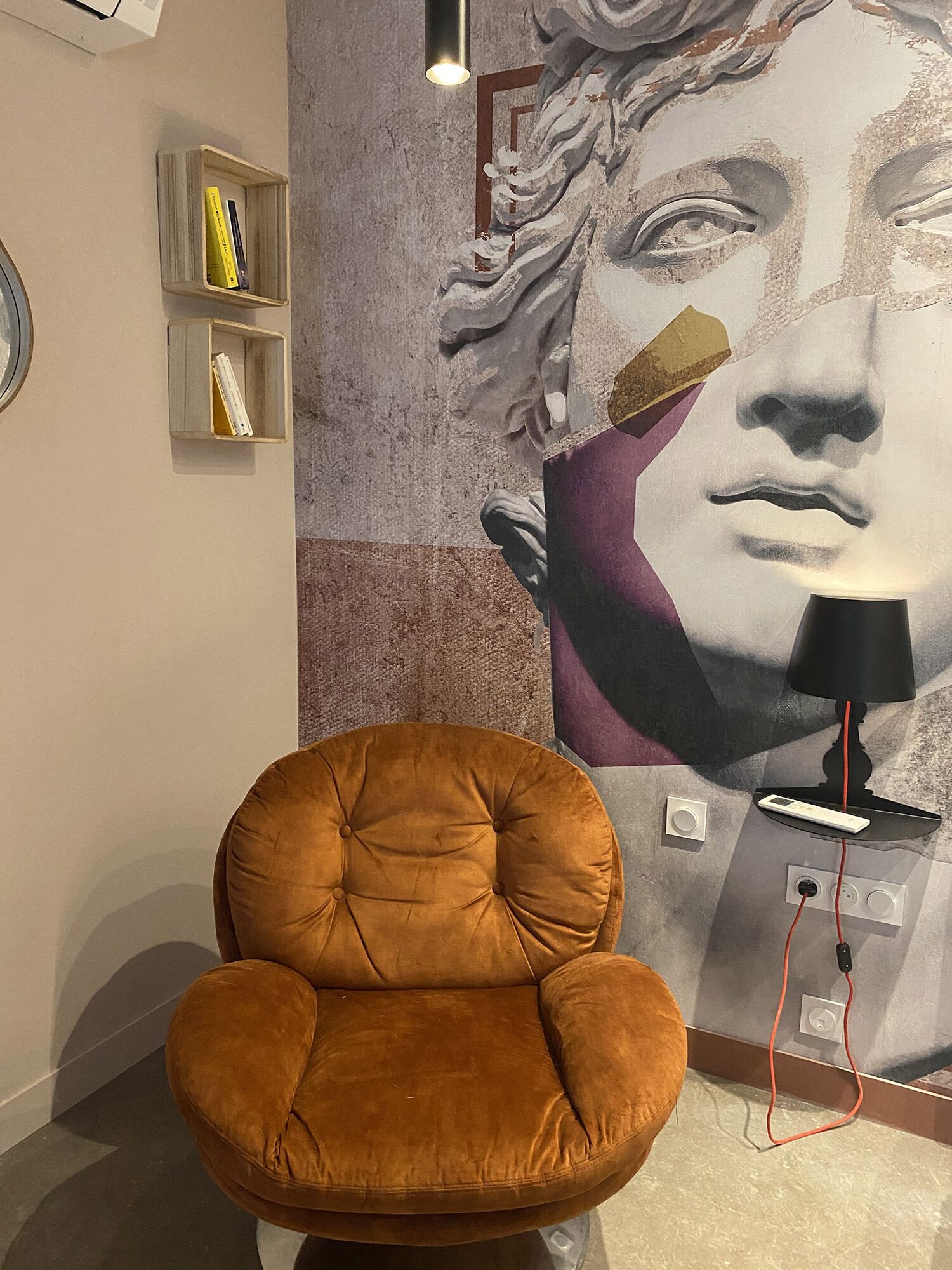 junior suite | living area | led tv, offices