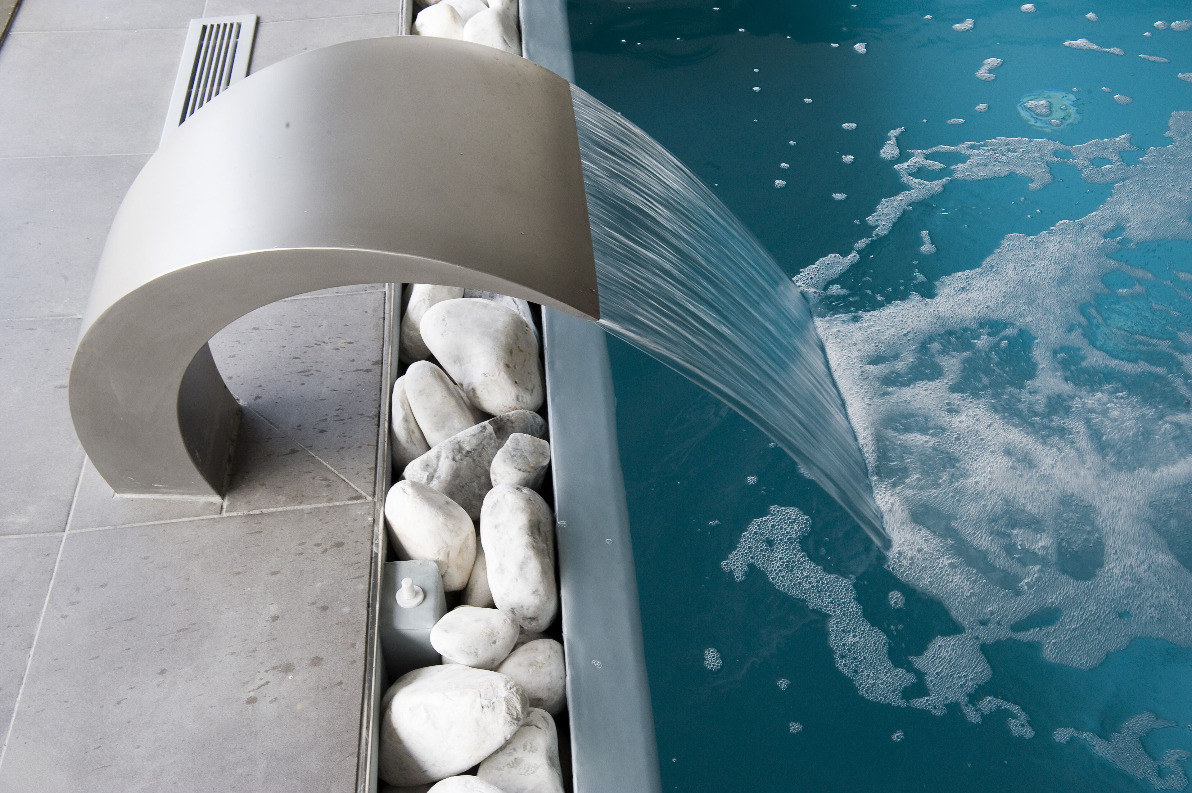 indoor pool, open 9:30 am to 8:00 pm, pool loungers