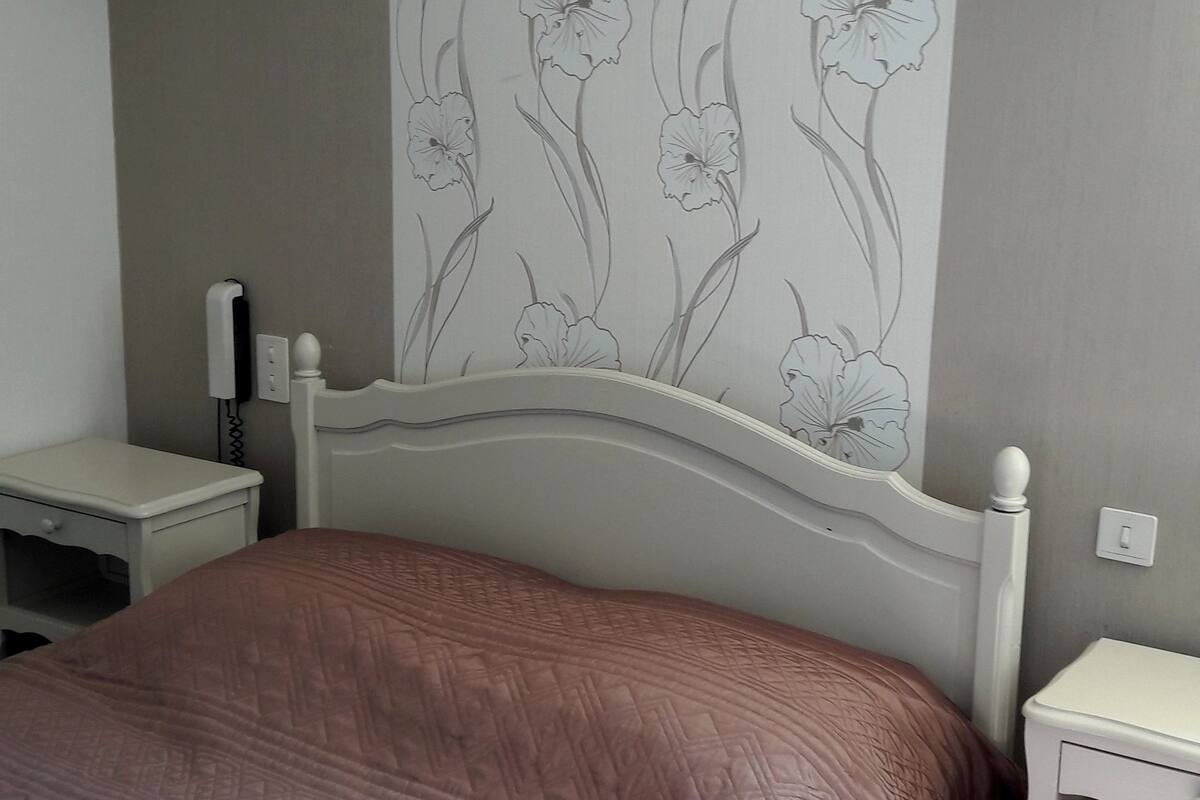 standard double room | desk, soundproofing, free wifi