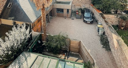 Garden Hotel