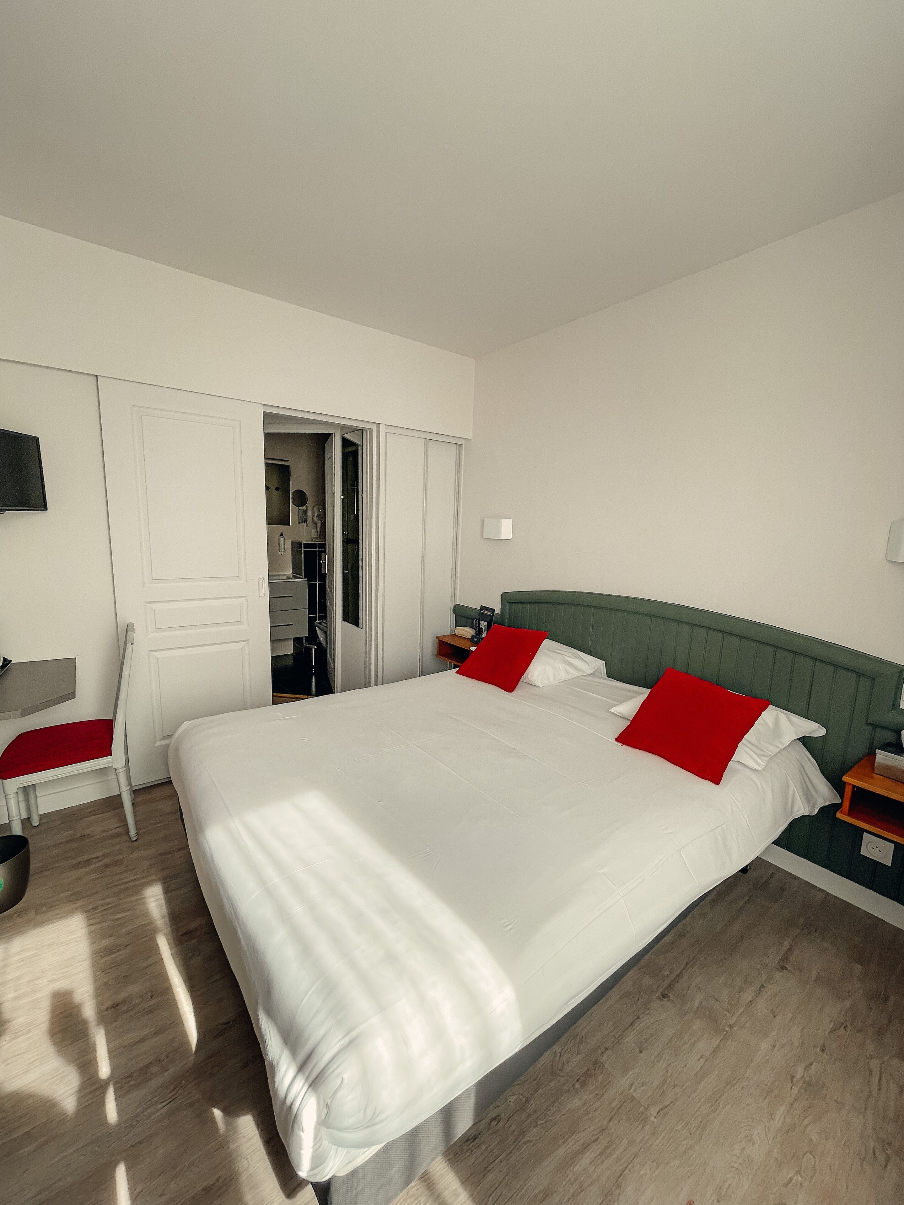 Foto - Garden Hotel Rennes Centre Gare