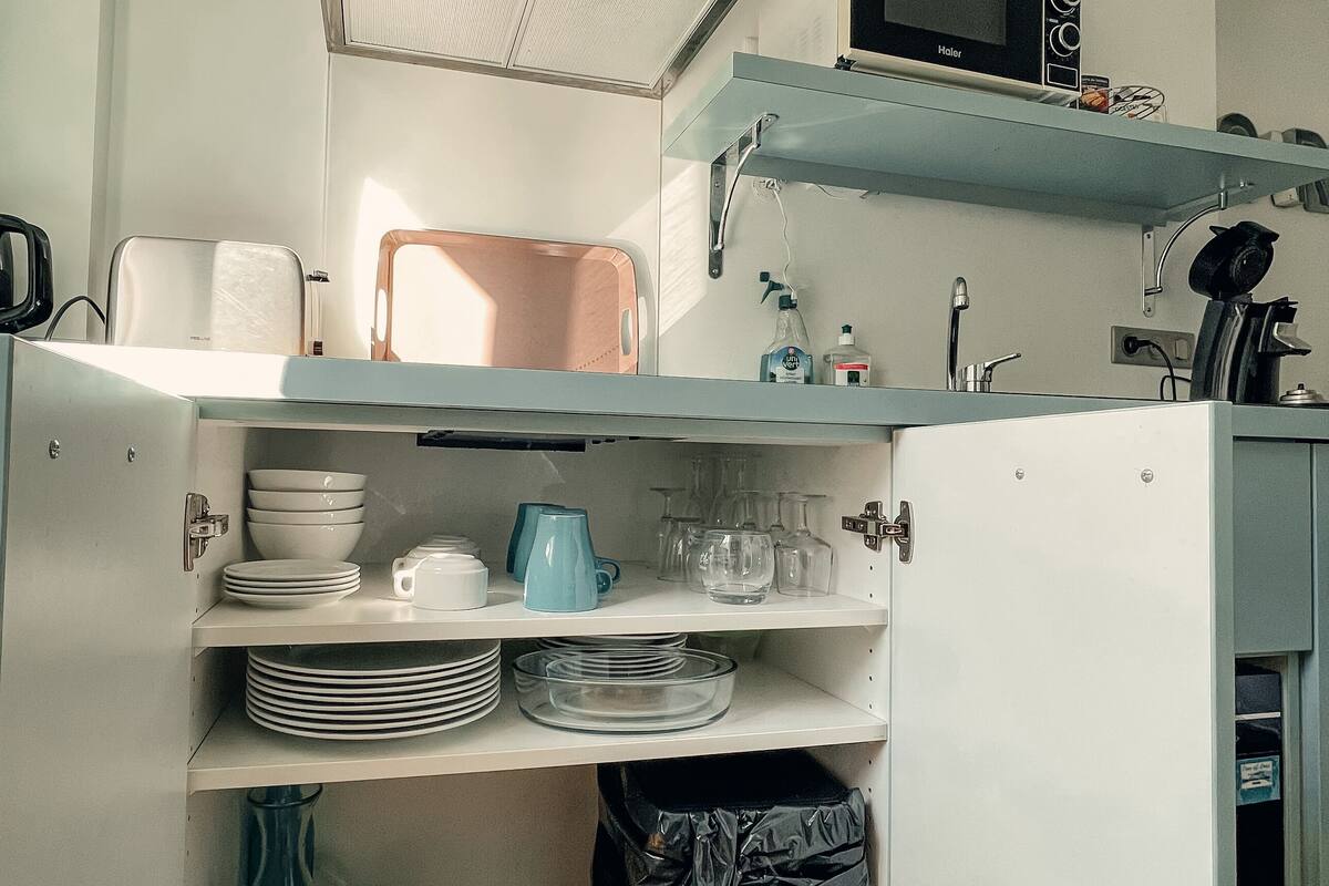 family suite | private kitchen | coffee/tea maker, electric kettle