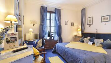 Superior Double or Twin Room, Lake View | Premium bedding, in-room safe, individually decorated, desk