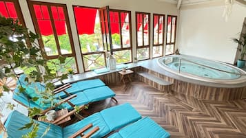 Badstue, boblebad, dampbad og kroppsbehandlinger