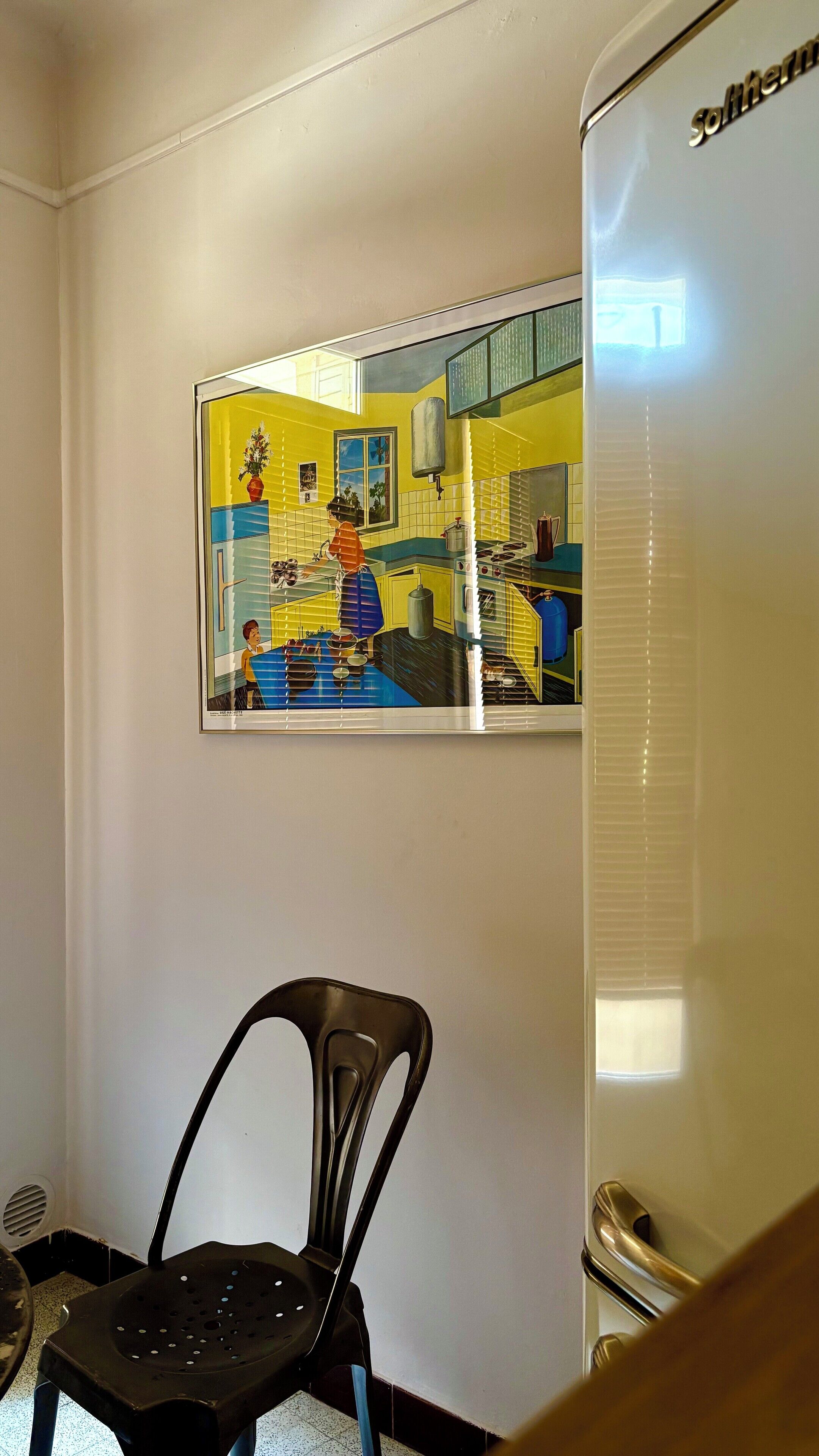 city apartment | private kitchen | coffee/tea maker, electric kettle, high chair