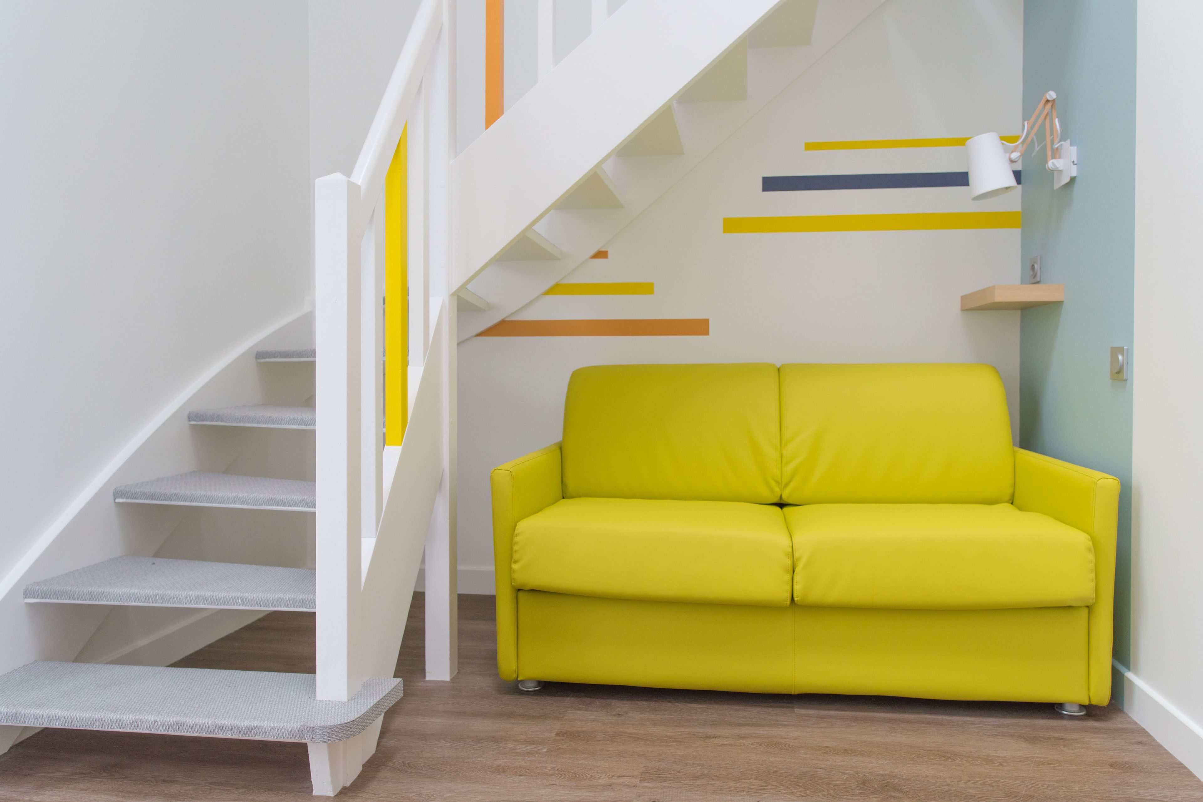 duplex | living area | 18-inch flat-screen tv with satellite channels, tv