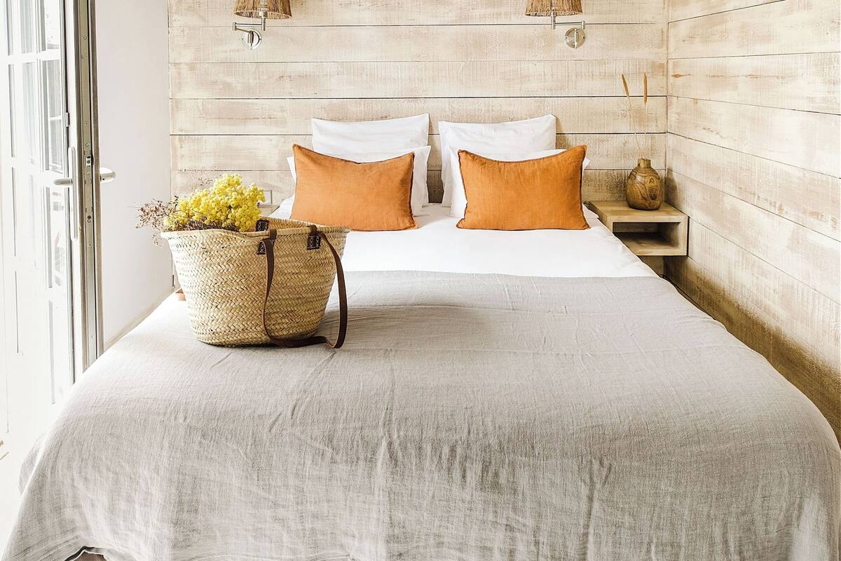 Classic-Doppelzimmer | Hochwertige Bettwaren, Zimmersafe, Schreibtisch, schallisolierte Zimmer