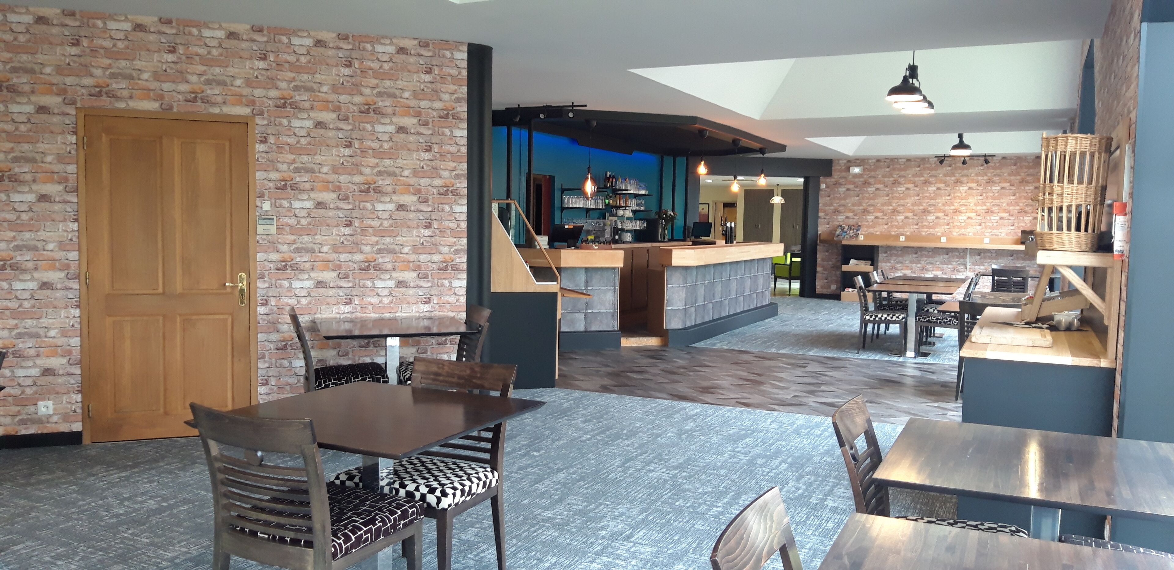 daily buffet breakfast (eur 13.5 per person)