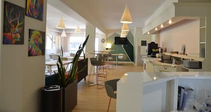 The Originals City, Hôtel Amys