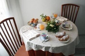 In-room dining - Grand Hotel Mosè (Agrigento)