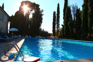 Outdoor pool - Hotel Villa San Donino (Città di Castello)
