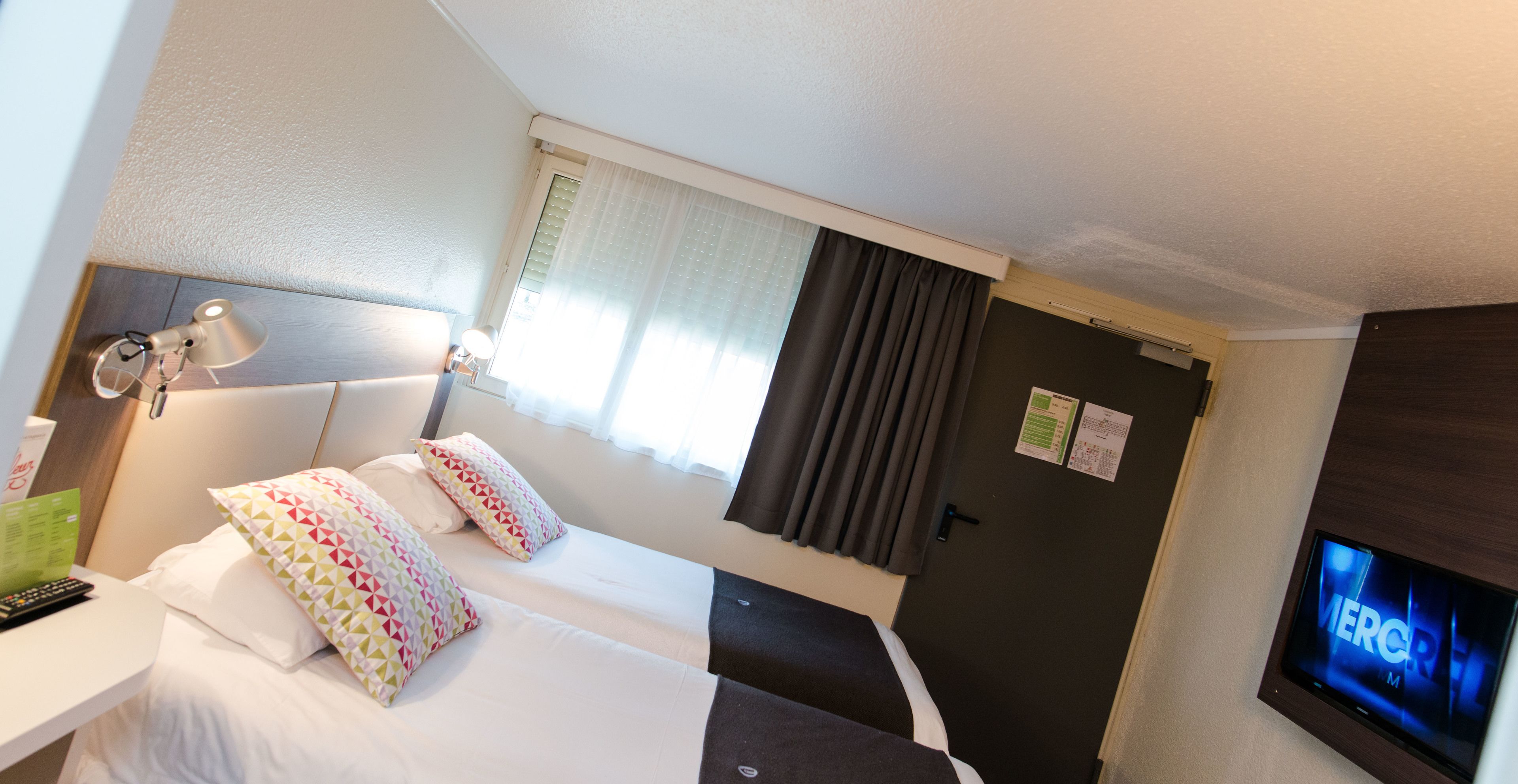 next generation, room, 2 single beds | premium bedding, individually decorated, individually furnished, desk