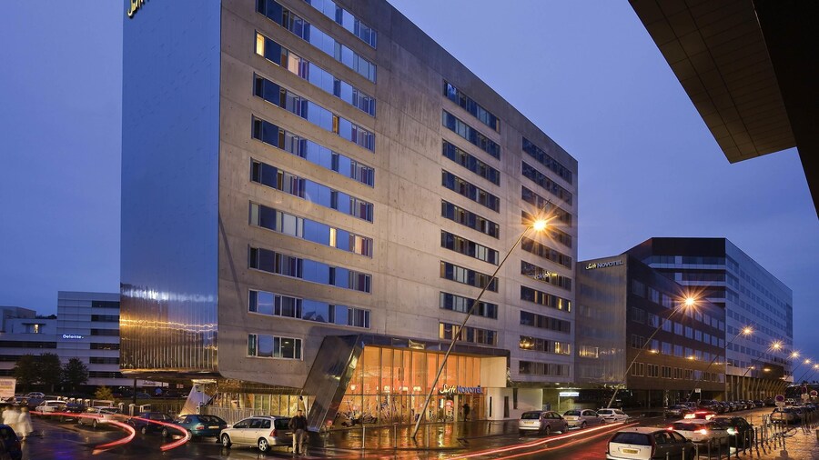 Novotel Suites Gare Lille Europe