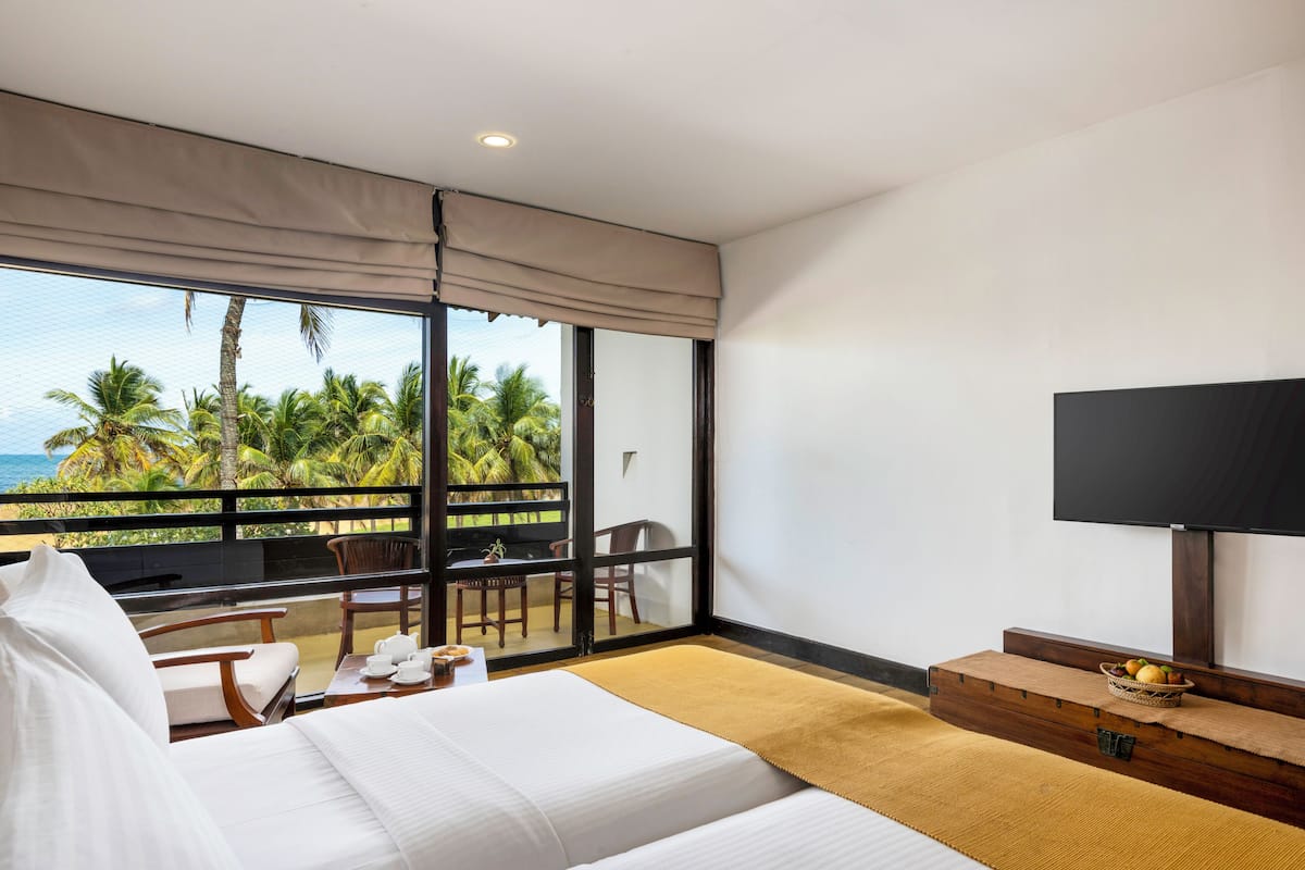 Deluxe Twin Room with Sea view | 1 間臥室、高級寢具、迷你吧、客房內保險箱