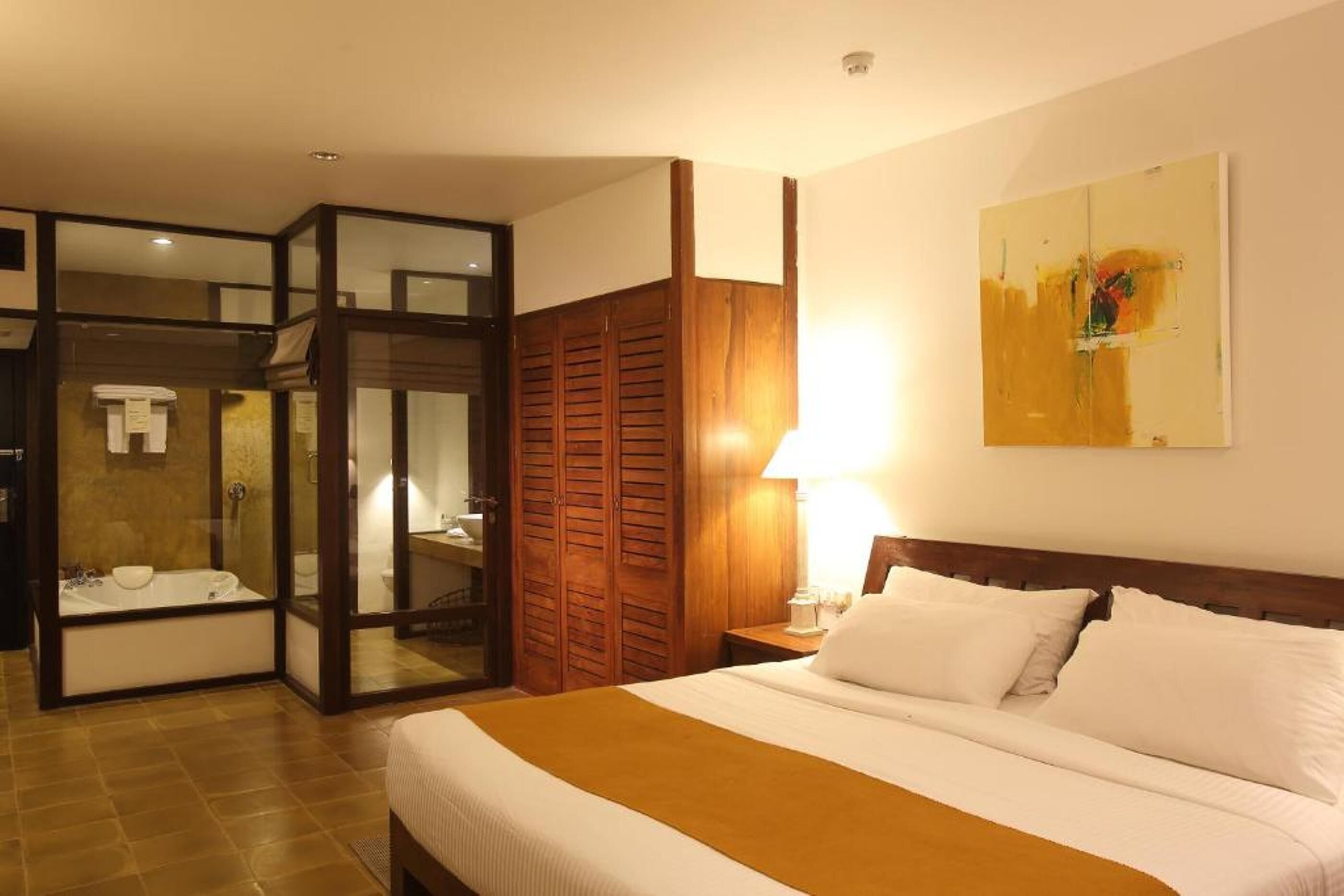 1 bilik tidur, peralatan tempat tidur premium, bar mini 