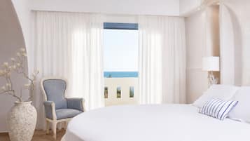 Suíte júnior, vista para o mar, de frente para o mar | Roupas de cama de algodão egípcio, roupas de cama premium