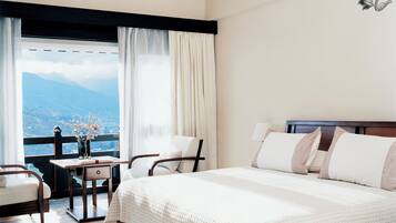 Ropa de cama hipoalergénica y minibar