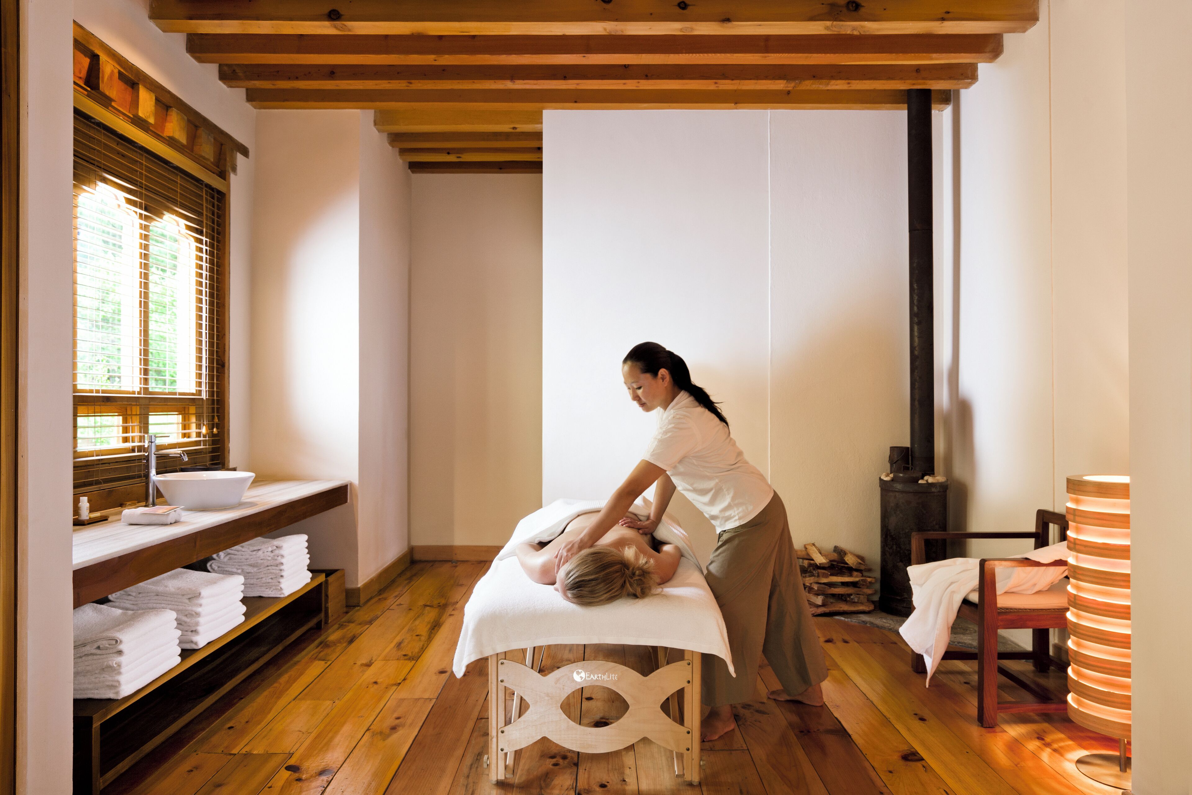 Villa, 1 habitación | Baño | Amenidades de baño gratuitas, secadora de cabello, batas, pantuflas 