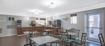 Days Inn by Wyndham Elmsford / White Plains