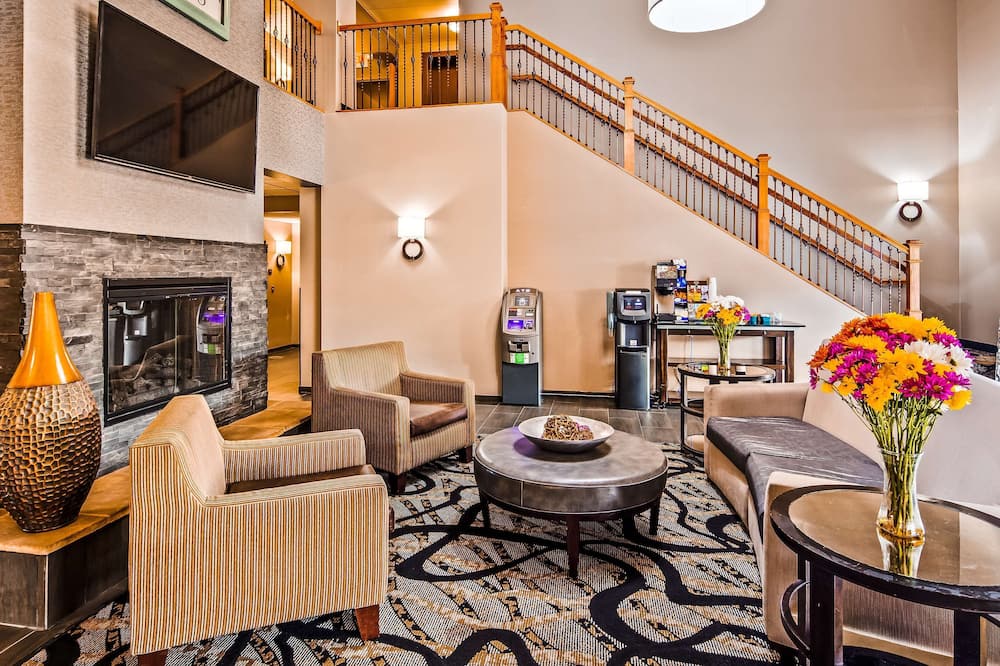 Best Western Plus Blaine at the National Sports Center