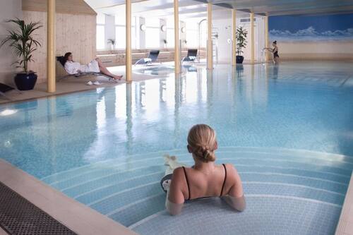 Piscine couverte