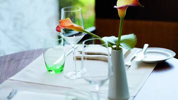Breakfast, lunch, dinner served; garden views