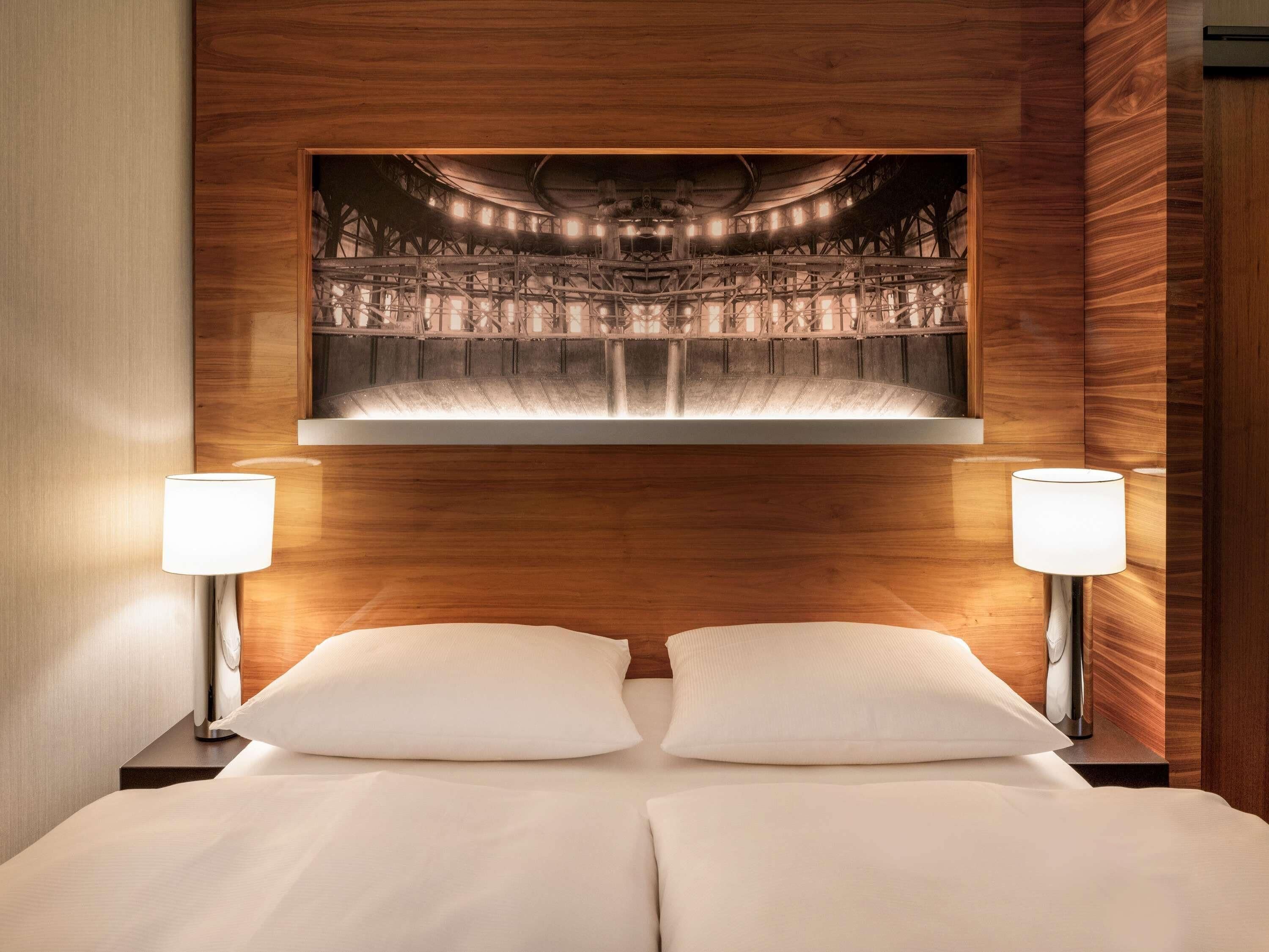 Premium kamer, 1 queensize bed | Hypoallergeen beddengoed, pillowtop-bedden, een kluis op de kamer