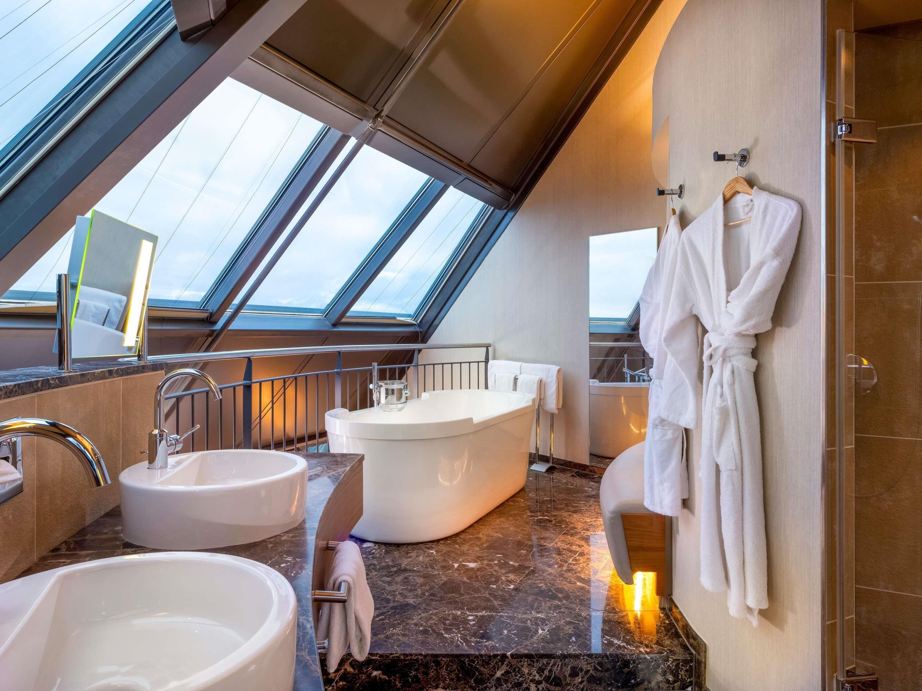 Foto - MÖVENPICK Hotel Hamburg City