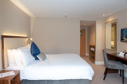 In-room safe, desk, laptop workspace, blackout curtains