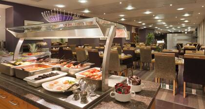 Ramada Plaza by WyndhamWrexham