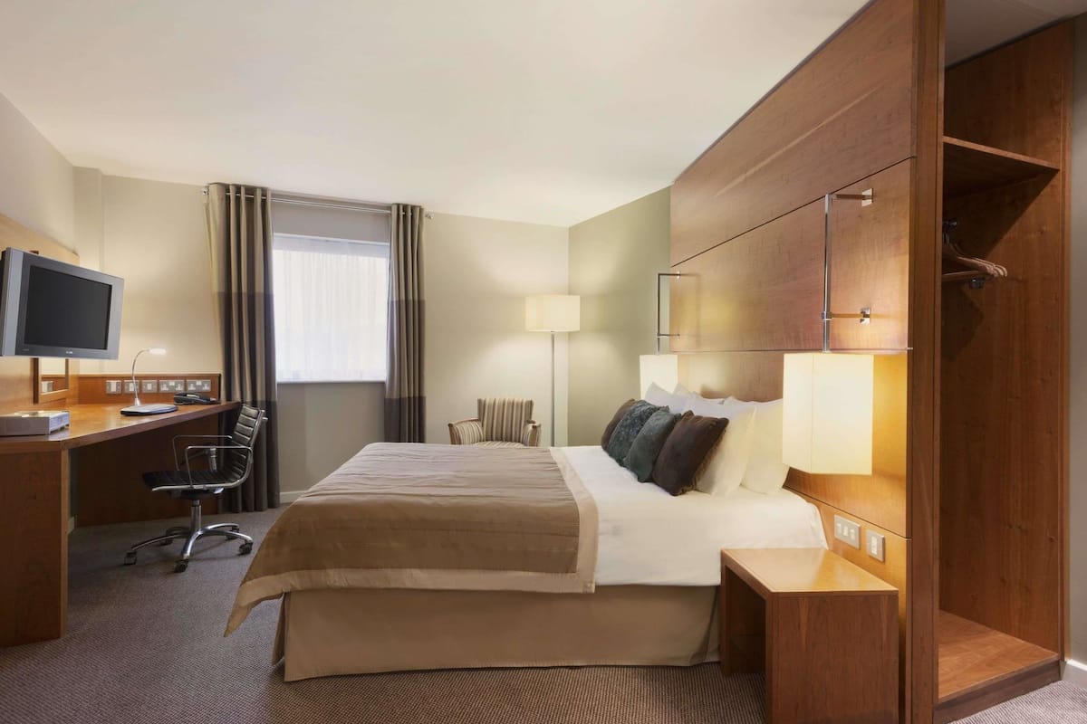in-room safe, desk, free cots/infant beds, free wifi