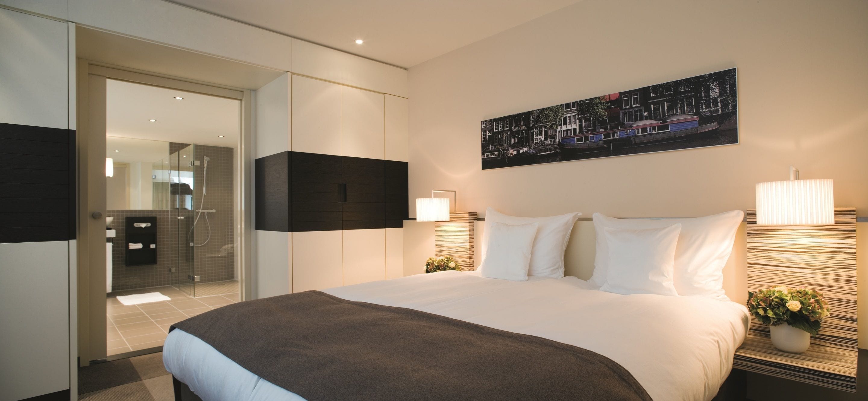 1 bedroom, hypo-allergenic bedding, in-room safe, desk