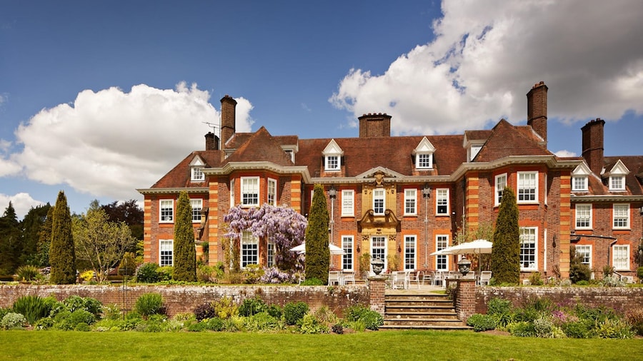Barnett Hill - Luxury Hotel