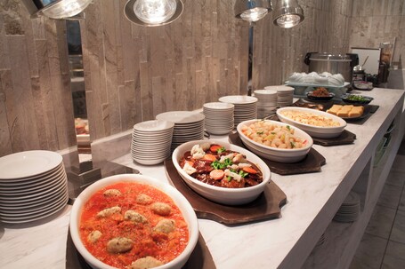 Hearton Hotel Kyoto - Image 36