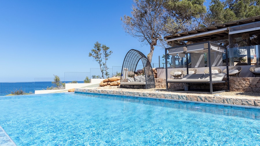 Invisa Hotel Club Cala Verde